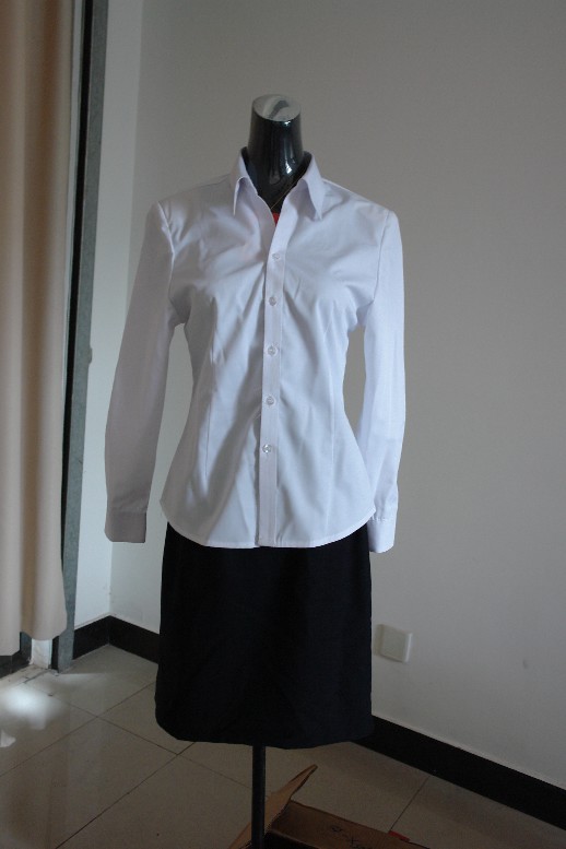 陽谷華翼提供新式保安服，保安制服，煙草技術(shù)標(biāo)志服裝。