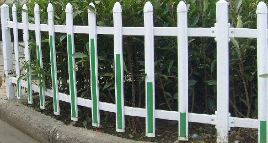 求購優質PVC護欄，彩色插條PVC護欄，PVC護欄生產廠家 泰山振邦護欄
