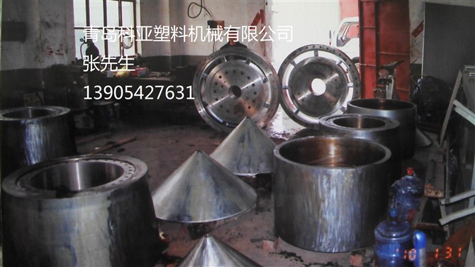 科亞長期13905427631供應塑料管材模具，板材模具，塑料擠出機