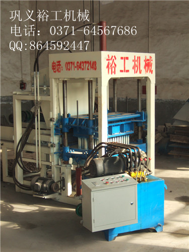河南液壓砌塊磚機報價裕工牌磚機{zh0}砌塊磚機廠家GY