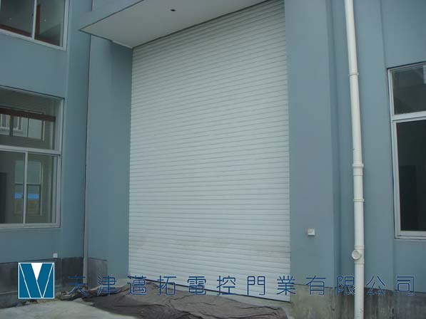 天津快速卷簾門邁拓電動放到卷閘門，天津專業生產電動門，工業提升卷簾門工業提升門