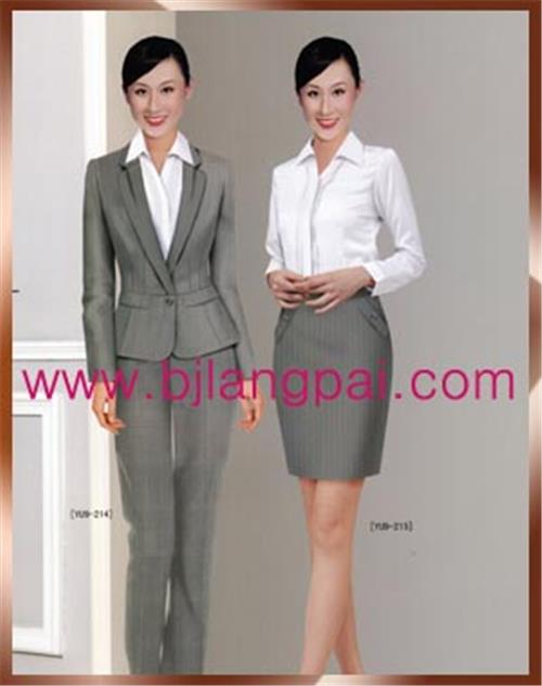 定做西服套装| 北京订做西服|品牌职业装定制|西服制服定做|朗派服装厂