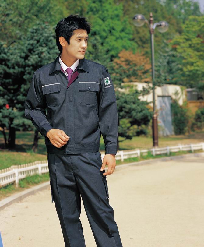 航空服定做|北京航空服|民航機(jī)場制服|濟(jì)南機(jī)場工作服|訂做空姐服
