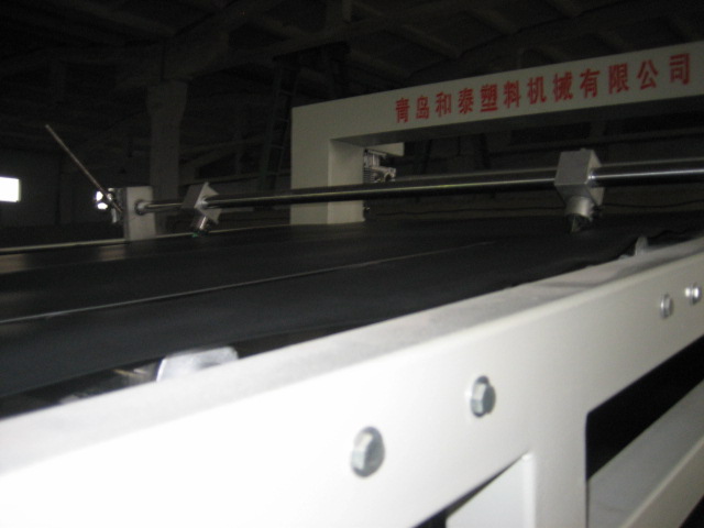 PVC塑筋螺旋增強管生產線，青島和泰塑料機械有限公司