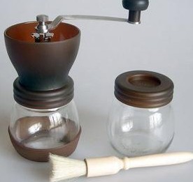 設(shè)計(jì)銷售玻璃瓶，外貿(mào)玻璃瓶廠，有色玻璃瓶，口服液玻璃瓶，膏霜瓶