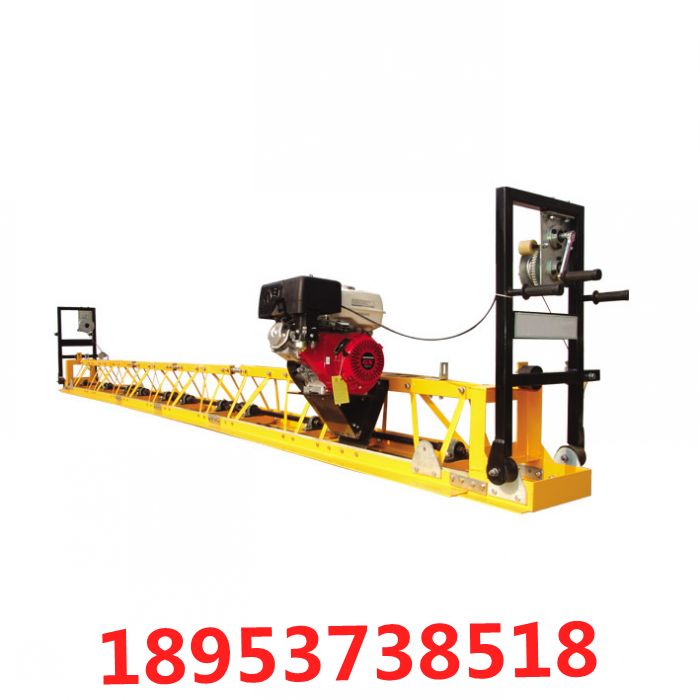 質(zhì)量{zh0}的小型柴油座駕式壓路機(jī)，駕駛式壓路機(jī)