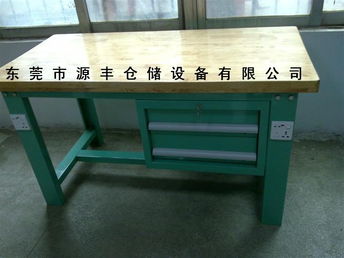 供應(yīng)廣東哪家工作臺(tái)廠(chǎng)家好，哪里有帶燈架工作臺(tái)，工作臺(tái)價(jià)格