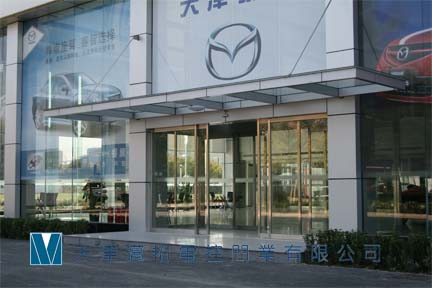 天津電動滑升門天津自動門配件，批發DC150微波傳探頭松下馬達天津快速卷簾門
