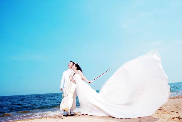 潮流婚紗攝影|冬季亮麗婚紗攝影|非主流婚紗攝影