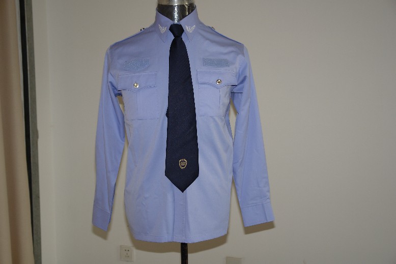 真誠提供藥品監督執法標志服裝，執法服裝，公路執法標志服，
