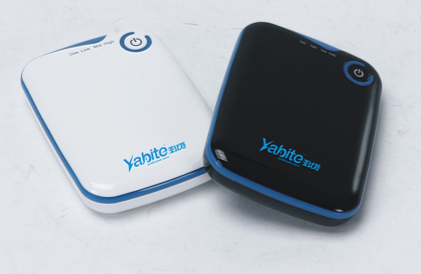 智能移動電源 多功能移動電源充電器 應(yīng)急充電器 廠家直銷
