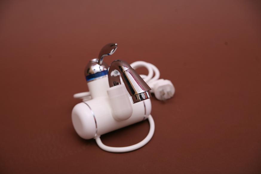 供應(yīng)電熱水龍頭麥斯福電熱水龍頭，5秒出熱水-即熱式電熱水龍頭，