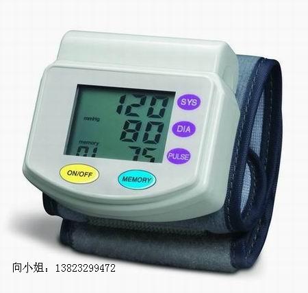 家用腕式血壓計、電子血壓計