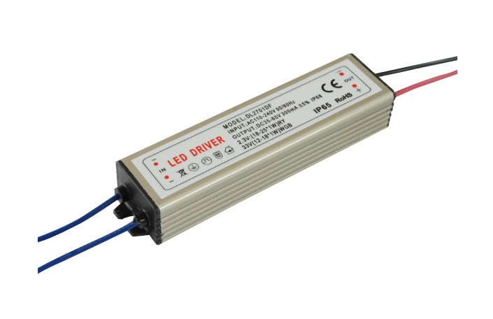 防水電源