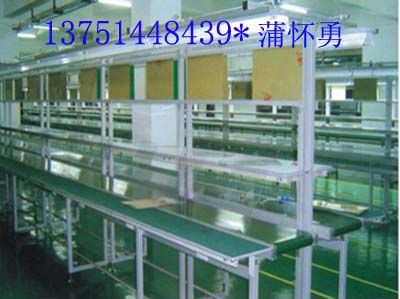 輸送機