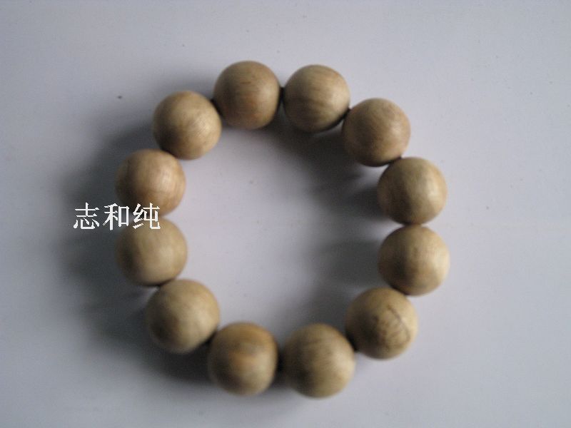 沉香根雕