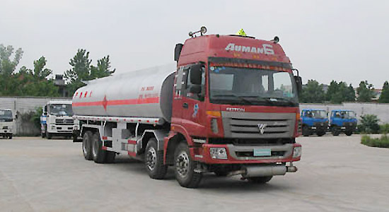 保溫瀝青車  購車熱線：13872865588