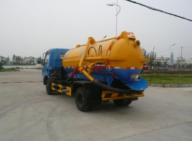 真空吸污車  購車電話：13872865588