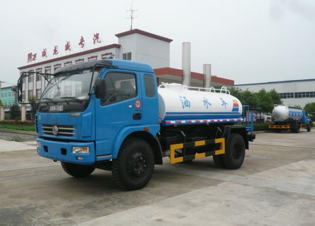 東風(fēng)灑水車13872865588