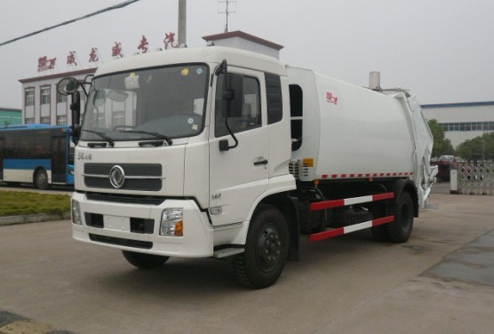 壓縮垃圾車 購車熱線：13872865588