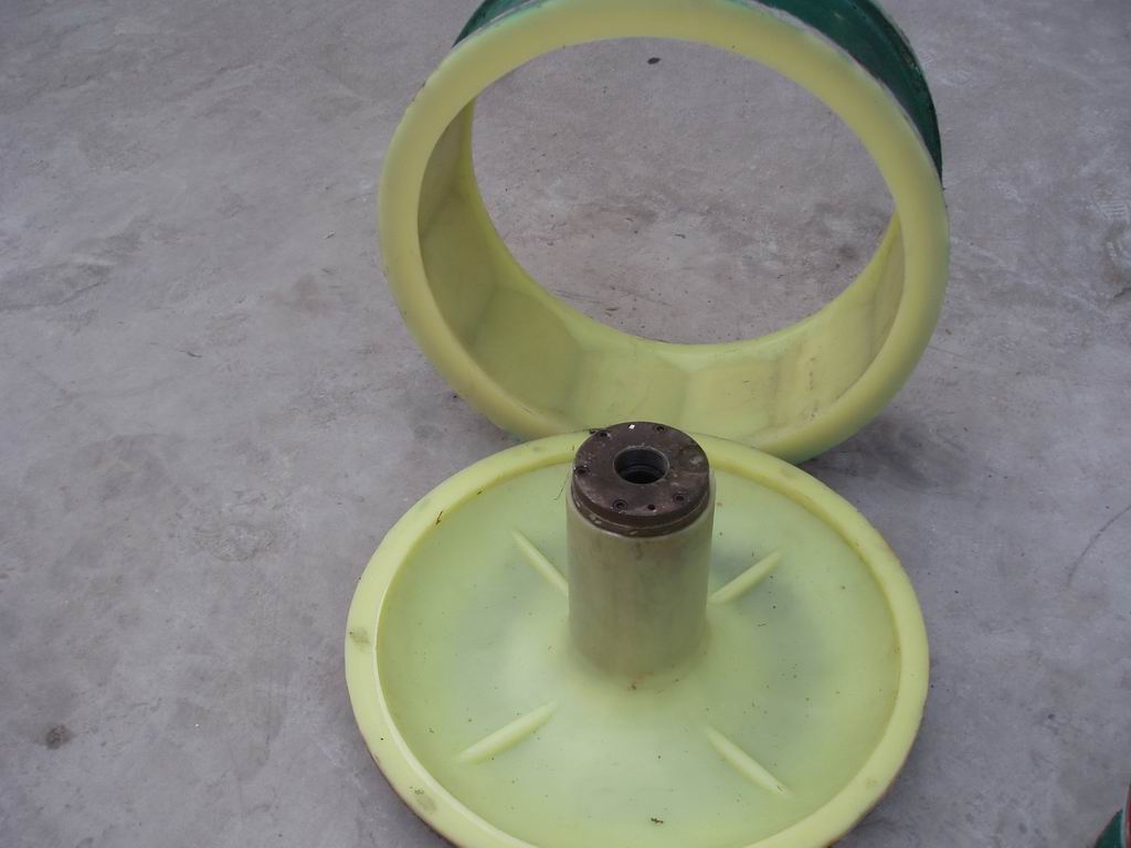 振光機、滾桶機、離心小滾桶、渦流機補膠（包膠、PU膠、橡膠）