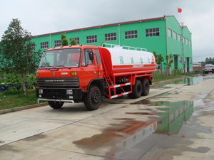 東風(fēng)天龍灑水車(chē)原始圖片2