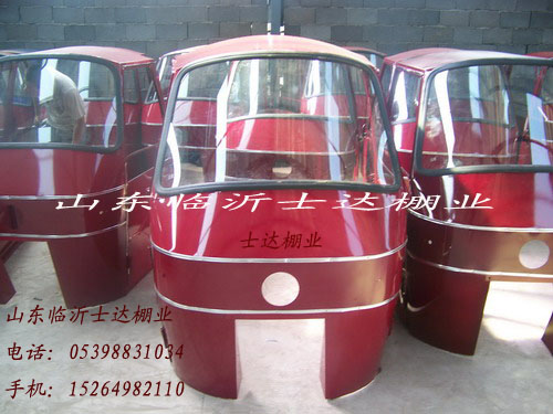電動(dòng)三輪車(chē)棚