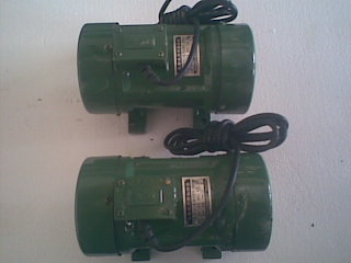 倉(cāng)頂除塵器專用振動(dòng)電機(jī)
