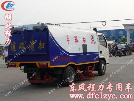 東風小霸王掃路車