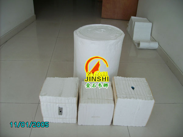 供應金石高溫耐火棉一烘兩燒隧道窯保溫吊頂陶瓷纖維模塊