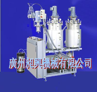 聚氨酯小型發(fā)泡機(jī)