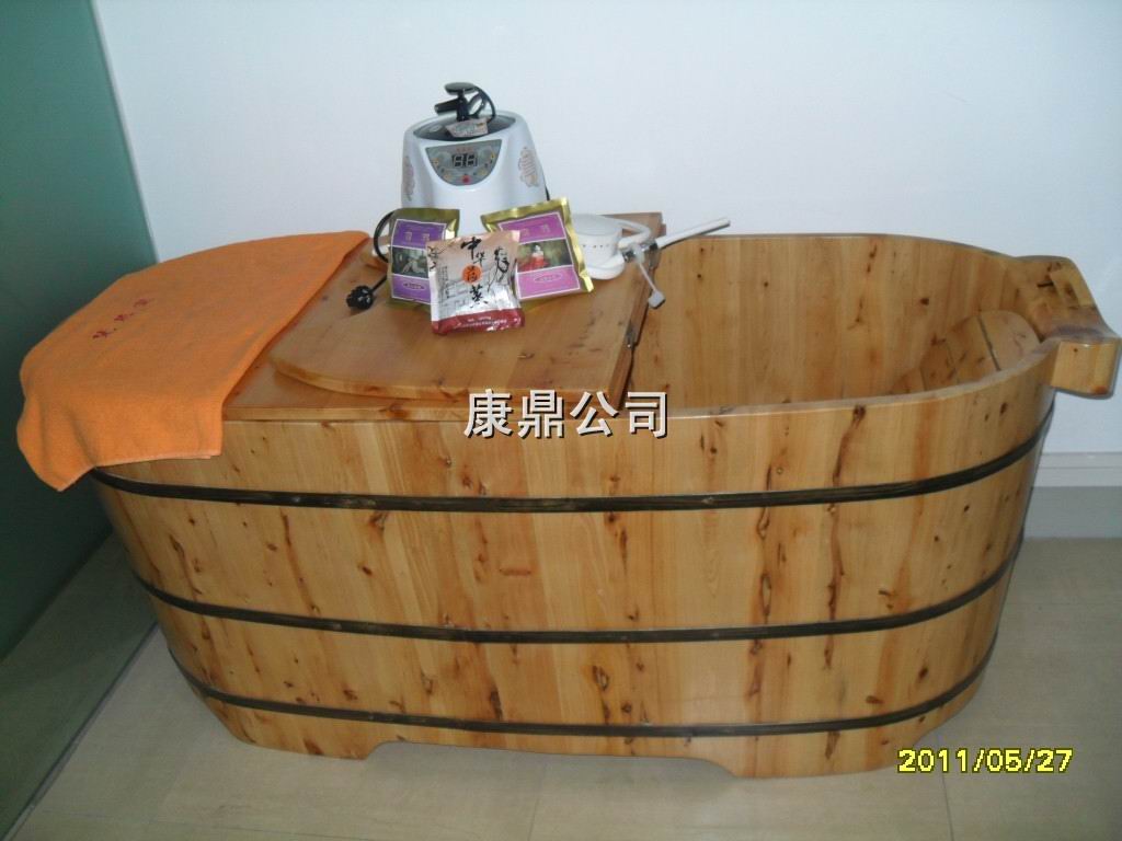 【廠家直銷強(qiáng)筋壯骨香柏木熏蒸桶 香薰桶除臭止癢】