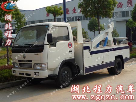 東風小霸王（托吊）清障車