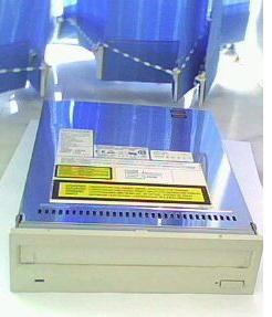 SONY索尼F541，F551，F561 MO原始圖片2