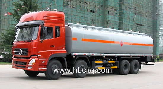 東風(fēng)天龍前四后八油罐車｜東風(fēng)油罐車|東風(fēng)18噸33立方油罐車