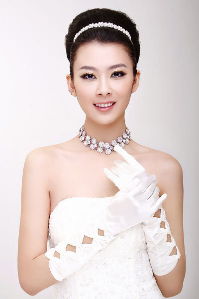 學化妝學校哪里好_上海薈藝化妝學校_學化妝課程