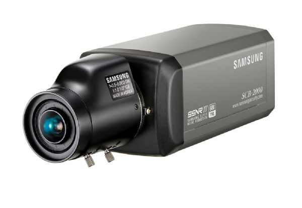 湖北仿三星SCB-2000P高清日夜型槍式攝像機
