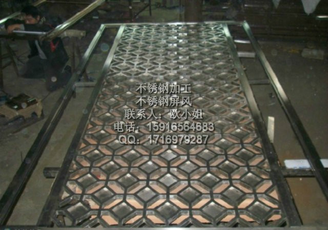 什么是不銹鋼隔斷屏風(fēng)?【廣代】不銹鋼隔斷屏風(fēng)制品廠