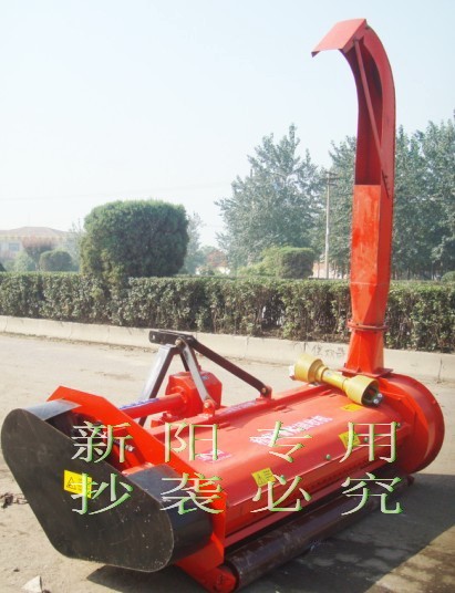 玉米秸稈回收機，河北大型玉米秸稈粉碎回收機作業視頻