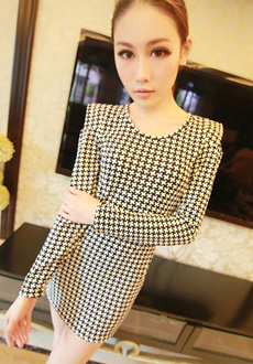 女裝工廠批發(fā) 時尚女裝 韓國SZ女裝 服裝工廠 廣州依然美服飾