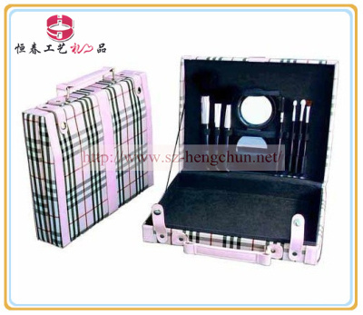 gd化妝品盒-皮質(zhì)化妝品盒-化妝品盒-深圳化妝品盒廠家-化妝品套盒