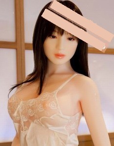 日本女尤真人設計的cqw娃