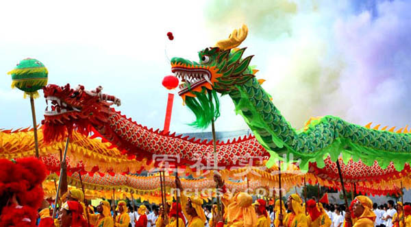 供應(yīng)舞龍獅，龍燈，舞獅，南獅，北獅，綢緞布龍，燙金龍，競技網(wǎng)龍，LED燈光龍，節(jié)日喜氣道具 民間舞龍道具