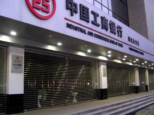 不銹鋼通花卷閘門公司