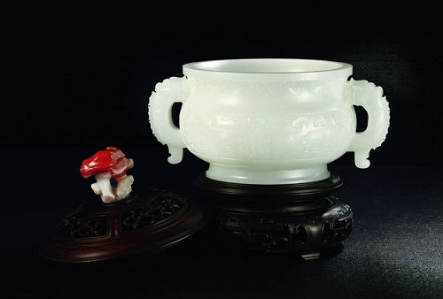玉器專家原創(chuàng)鑒定：鑒別白玉有學(xué)問，白玉香港拍賣行情資訊
