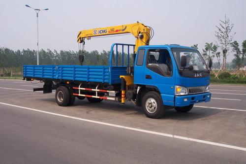 {zh0}用{zy}惠的隨車吊