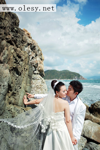  三亞婚紗攝影—?dú)W啦婚紗攝影為您拍攝自然唯美的婚紗照