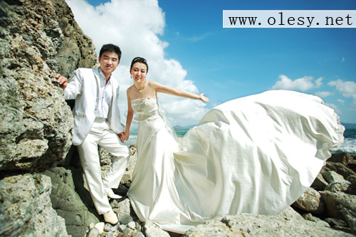三亞婚紗照—?dú)W啦婚紗攝影讓你成為最閃亮的新娘