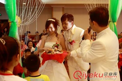 深圳婚禮攝影攝像 婚禮光盤編輯 深圳婚禮跟妝