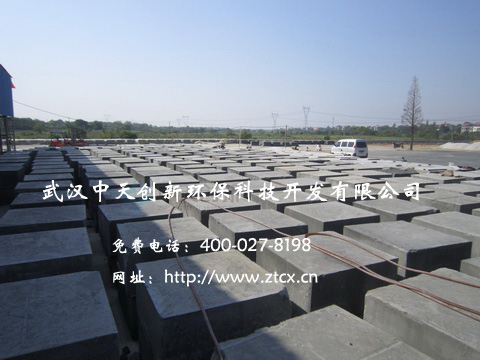  泡沫混凝土泡沫混凝土砌塊環?？萍即_保產品質量